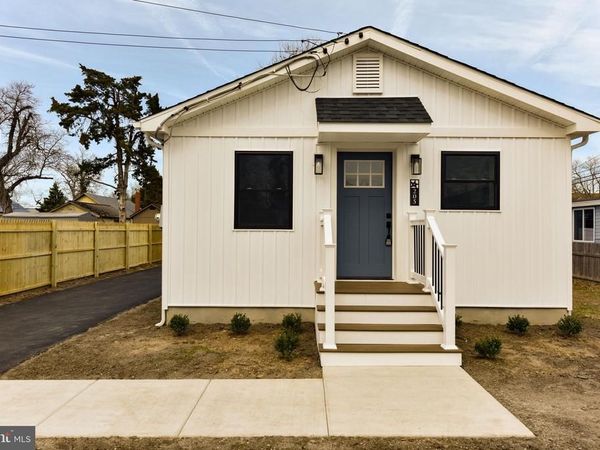 205 W ATLANTIC AVENUE, VILLAS, NJ 08251