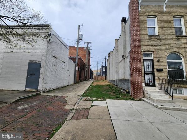 700 N COLLINGTON AVENUE, BALTIMORE, MD 21205