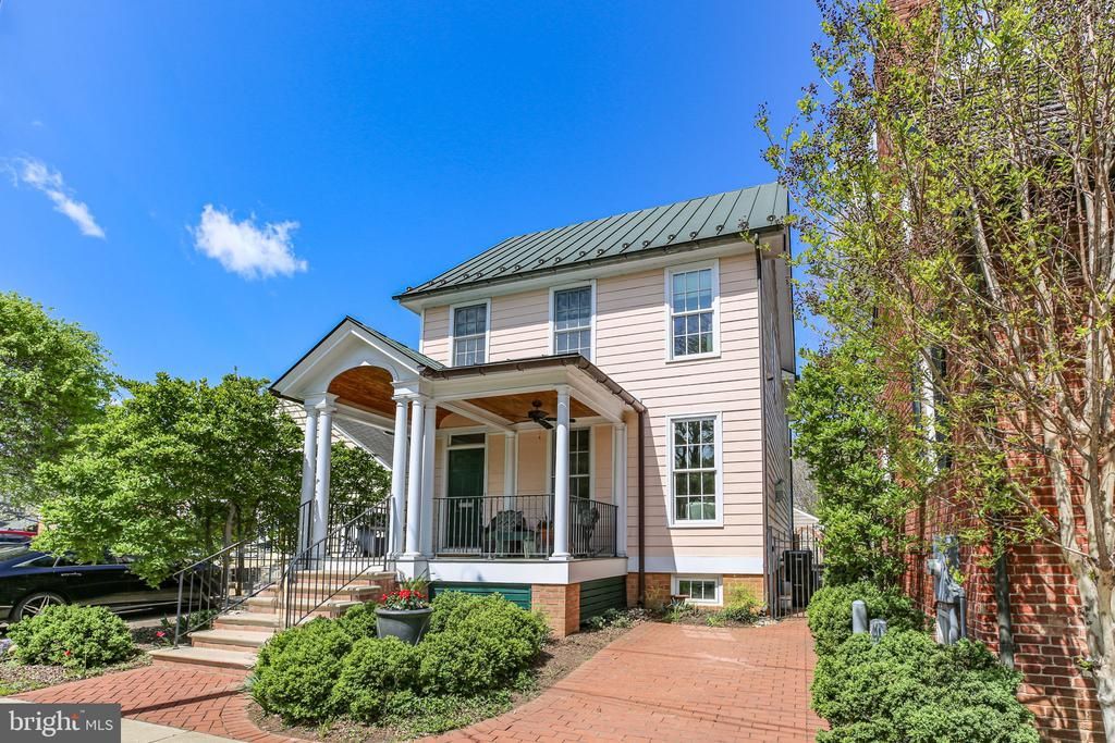 211 Fauquier Street, Fredericksburg, VA 22401 Main Photo
