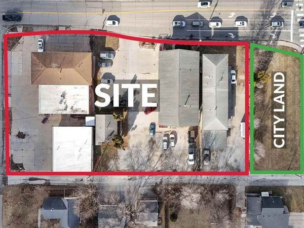 2203-2221 Muscatine Ave, Iowa City, IA 52240