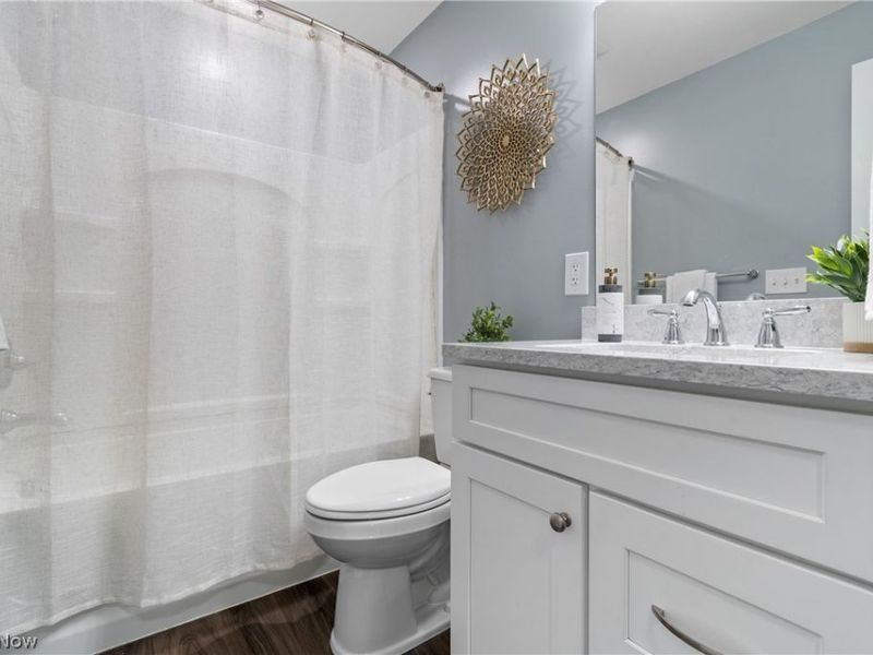 400 Elmwood Road, Bay Village, OH 44140 Photo 18