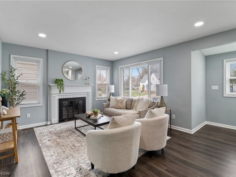 400 Elmwood Road, Bay Village, OH 44140 Photo 5