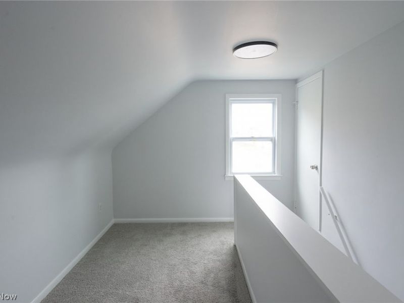 19200 Pasnow Avenue, Euclid, OH 44119 Photo 16