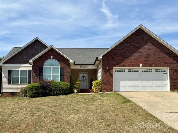 510 E Carpenter Street , Maiden, NC 28650