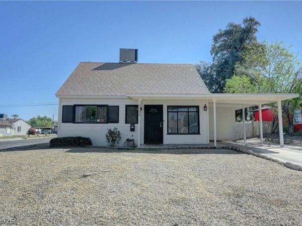 1740 Canosa Avenue , Las Vegas, NV 89104