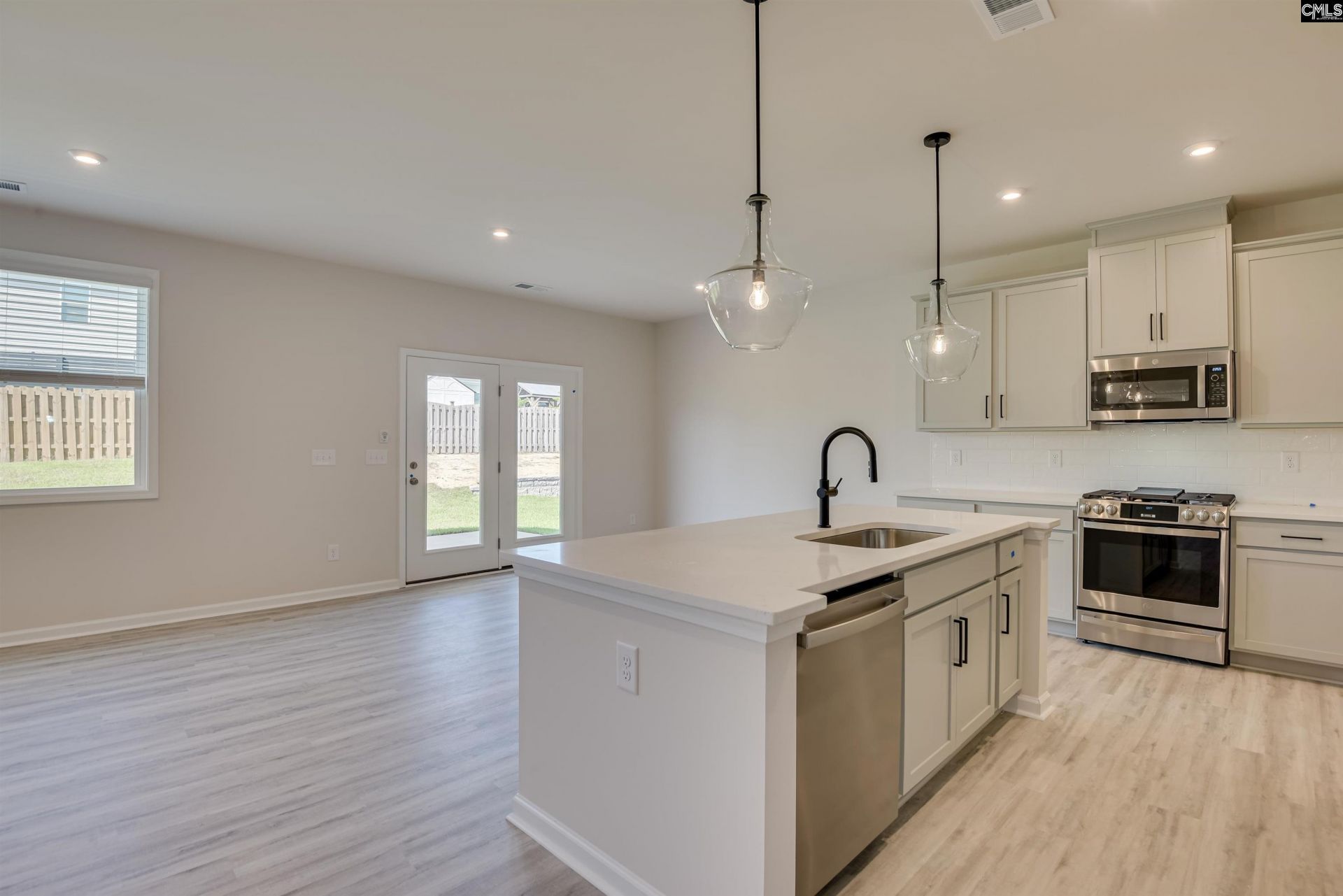 1931 Pink Orchard Court  Photo 11