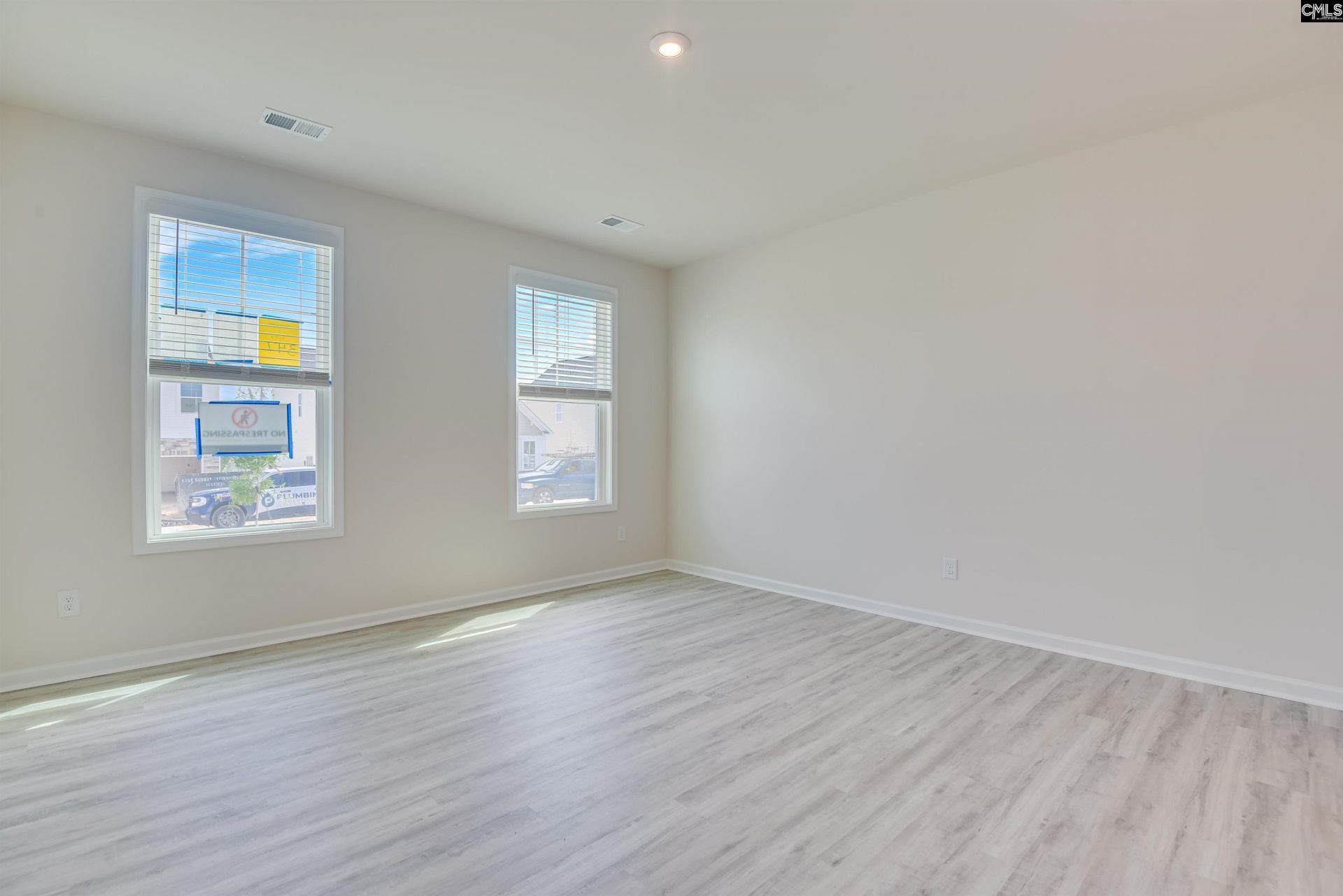 1931 Pink Orchard Court  Photo 18