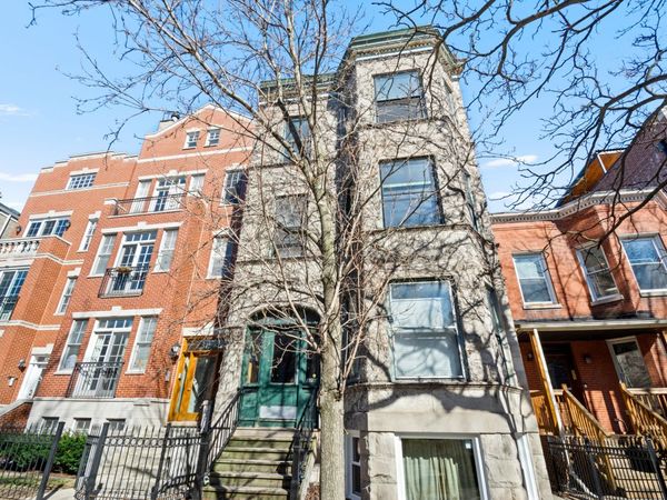 3751 N Clifton Avenue , Unit CH-1, Chicago, IL 60613