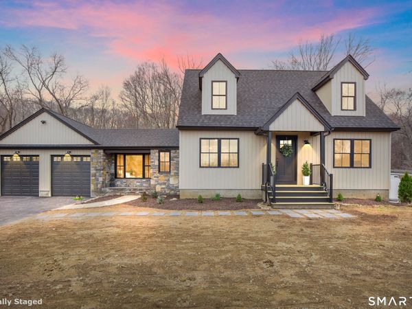 4 Niewiarowski, Preston, CT 06365