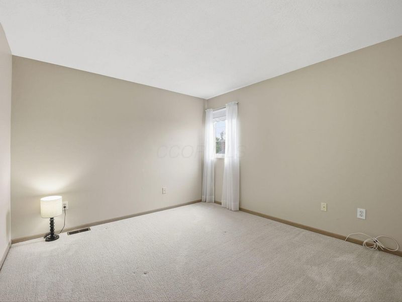 9383 Clermont Boulevard , Powell, OH 43065 Photo 31