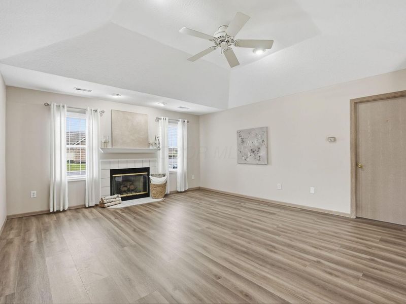 9383 Clermont Boulevard , Powell, OH 43065 Photo 5