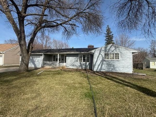 115 McPhail Drive, Redwood Falls, MN 56283