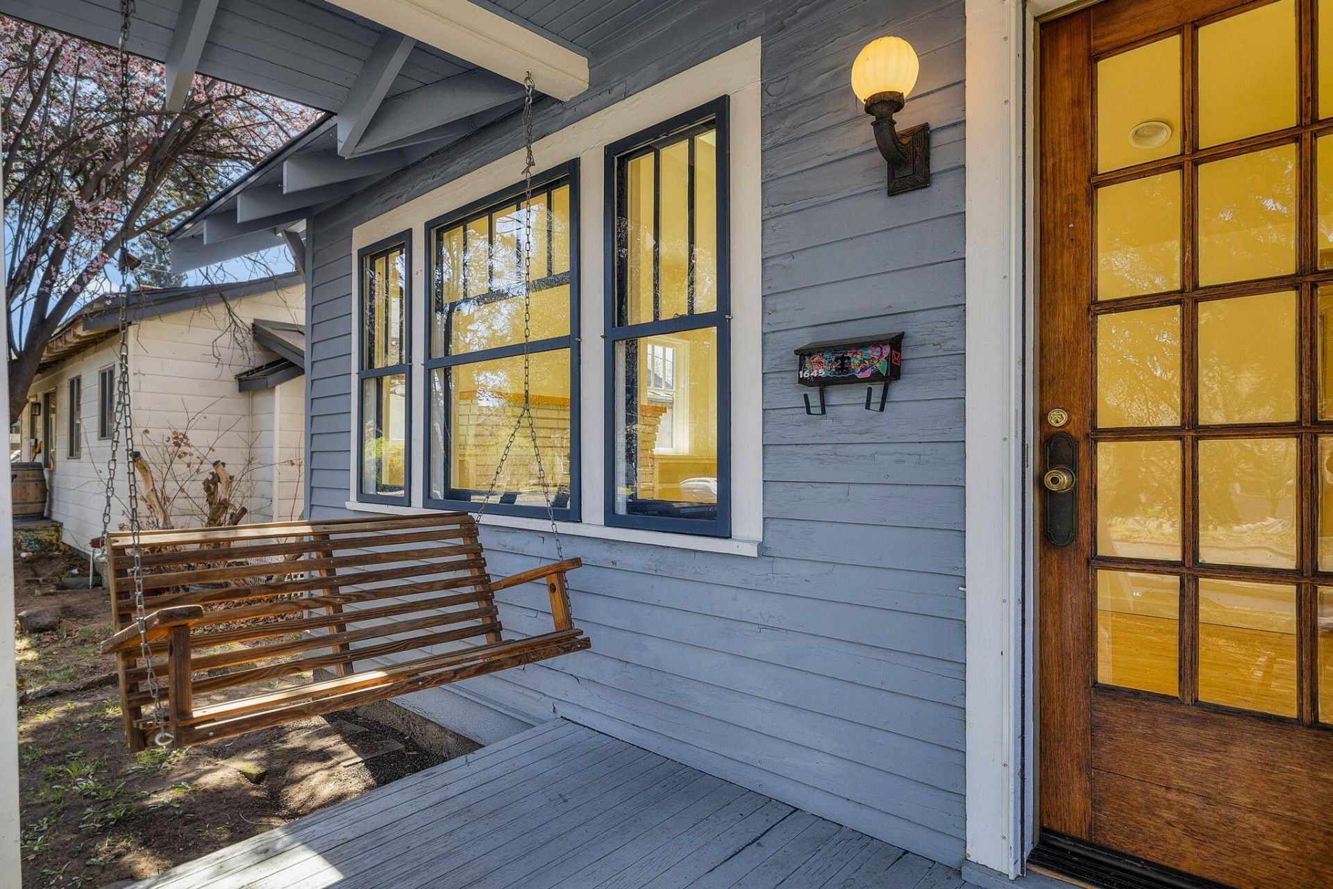 1645 NW 3rd Street, Bend, OR 97703 Main Photo