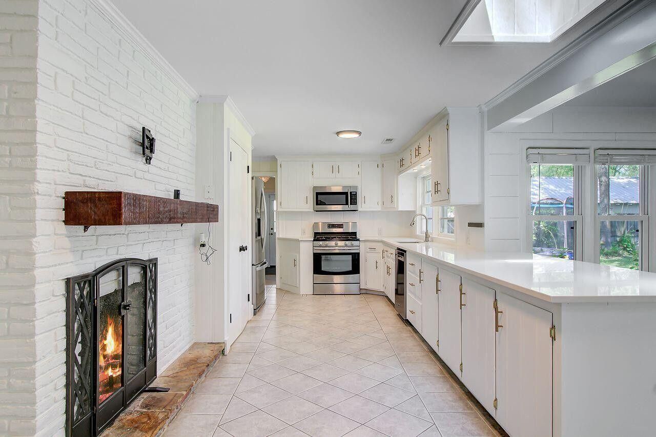 238 Howle Avenue Photo 12