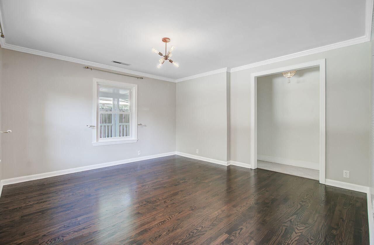 238 Howle Avenue Photo 8