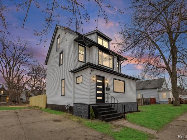2554 Parker Street, Detroit, MI 48214