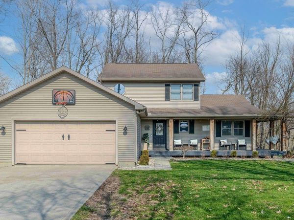 54230 County Rd 8, Middlebury, IN 46540