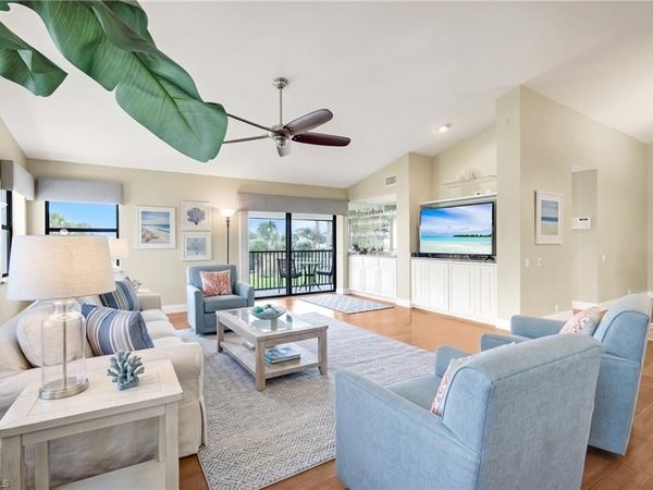 16301 Fairway Woods DR, Unit 805, FORT MYERS, FL 33908
