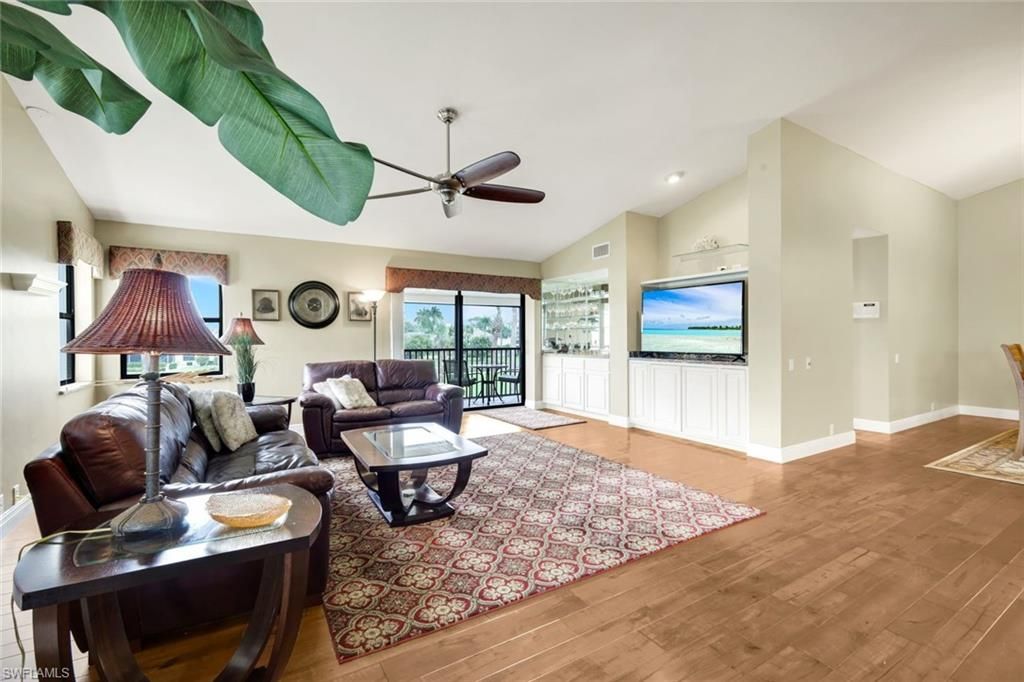 16301 Fairway Woods Dr, Unit 805, Fort Myers, FL 33908 Photo