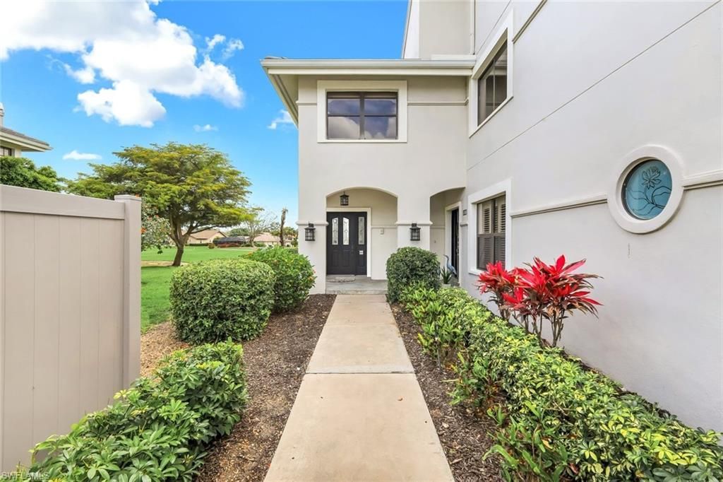 16301 Fairway Woods Dr, Unit 805, Fort Myers, FL 33908 Photo