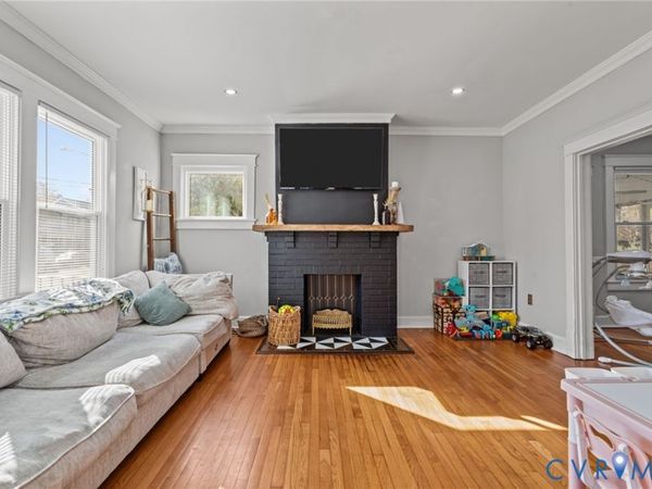 1816 Varina Avenue , Petersburg, VA 23805