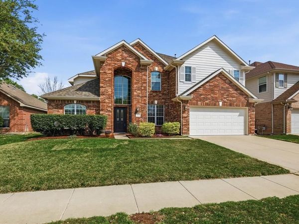 3617 Queenswood Court, Fort Worth, TX 76244