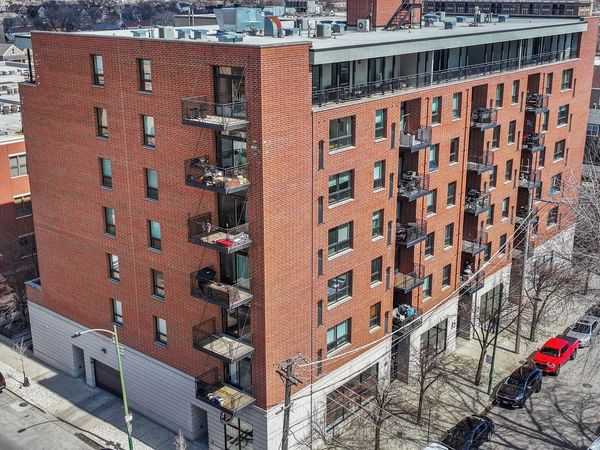 974 W 35th Place, Unit 510, Chicago, IL 60609