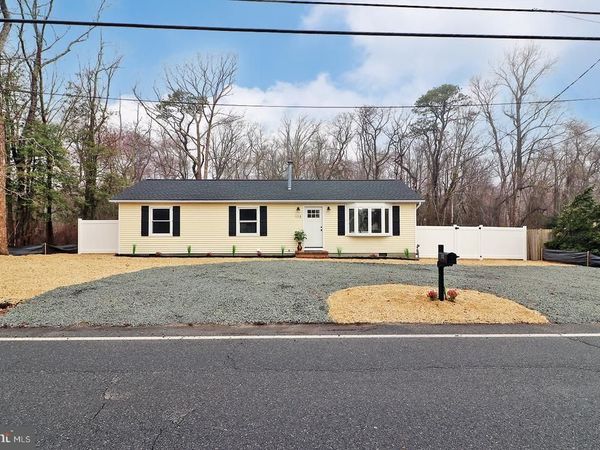 113 LIGHTHOUSE DRIVE, WARETOWN, NJ 08758