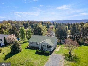218 BAER OAK DRIVE, MAURERTOWN, VA 22644