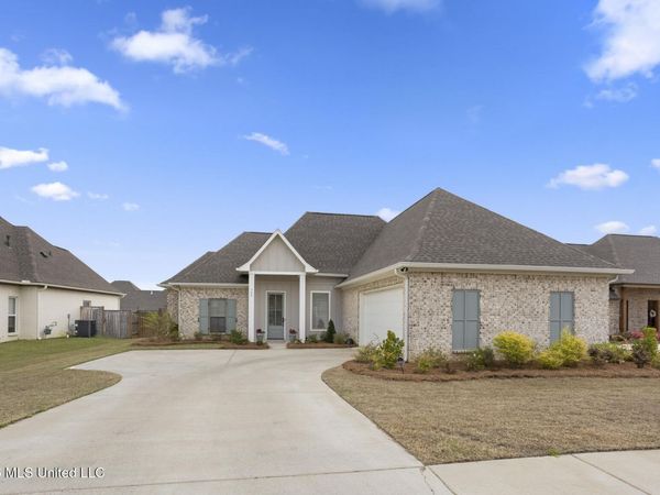 589 E Park Street, Canton, MS 39046