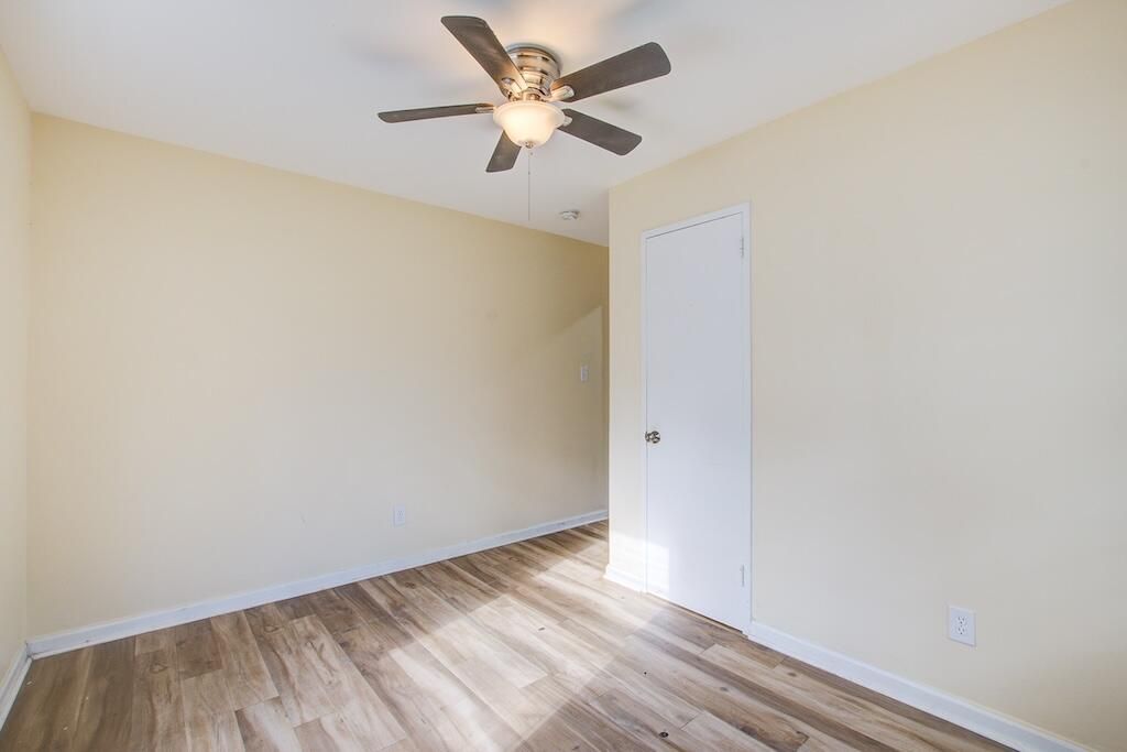 5918 Griffin Street Photo 25