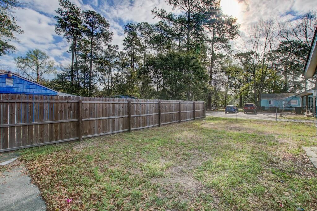 5918 Griffin Street Photo 32