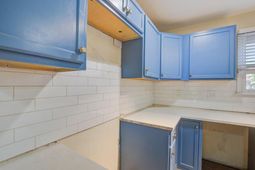 5918 Griffin Street photo 4