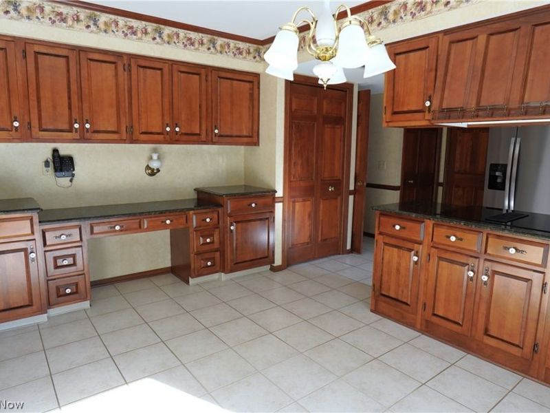 1235 Briarview Avenue NW, North Canton, OH 44720 Photo 13