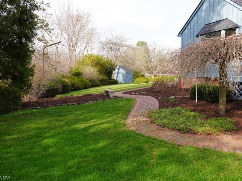 1235 Briarview Avenue NW, North Canton, OH 44720 Photo 30
