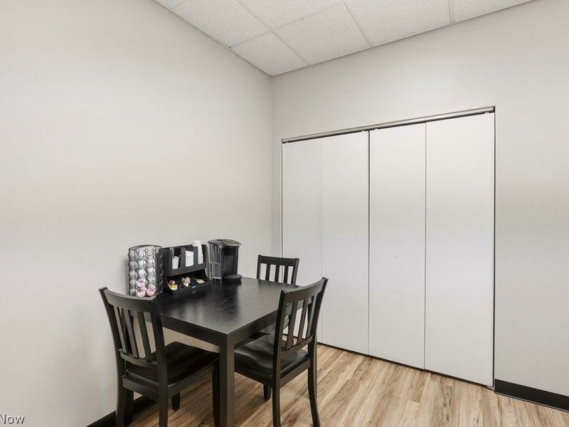 87 Springside Drive, Unit B, Akron, OH 44333 Photo 22