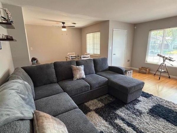 5660 Jacks Lane, Sacramento, CA 95822