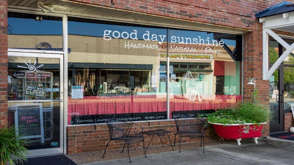 2852 Riverboat Way Photo 32