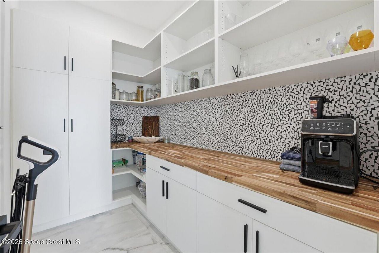 2175 S Tropical Trail, Merritt Island, FL 32952 Photo