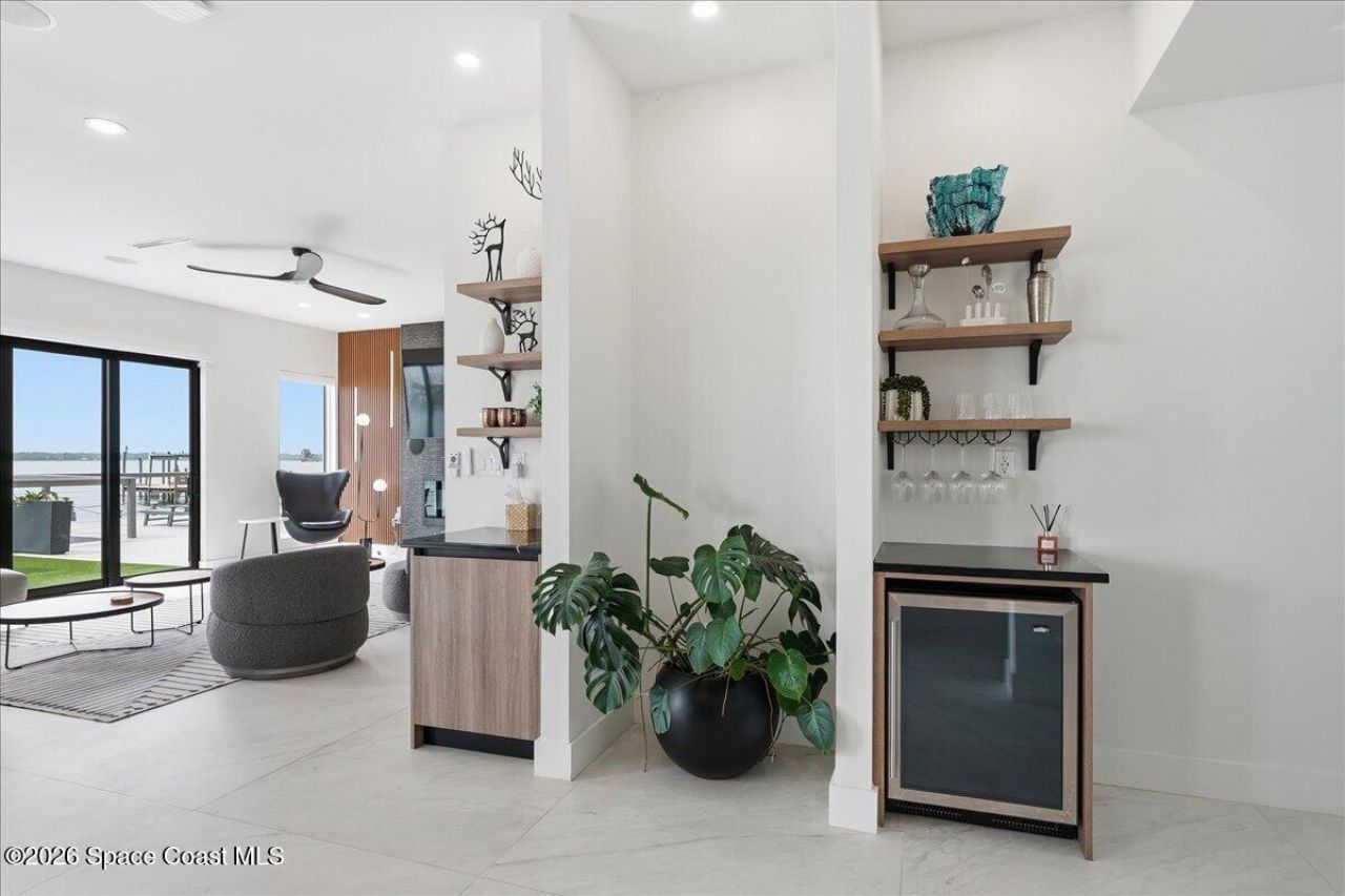 2175 S Tropical Trail, Merritt Island, FL 32952 Photo