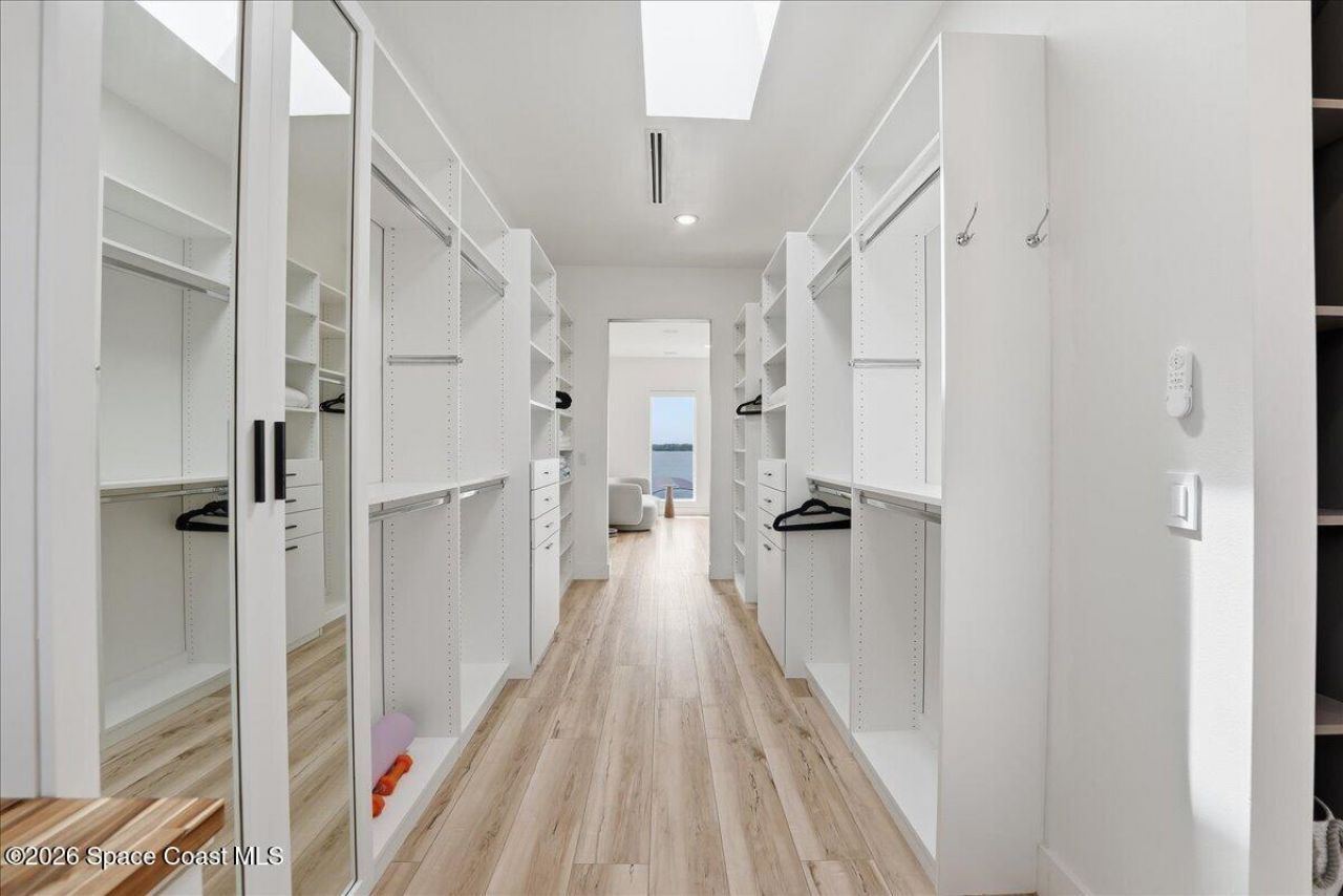 2175 S Tropical Trail, Merritt Island, FL 32952 Photo