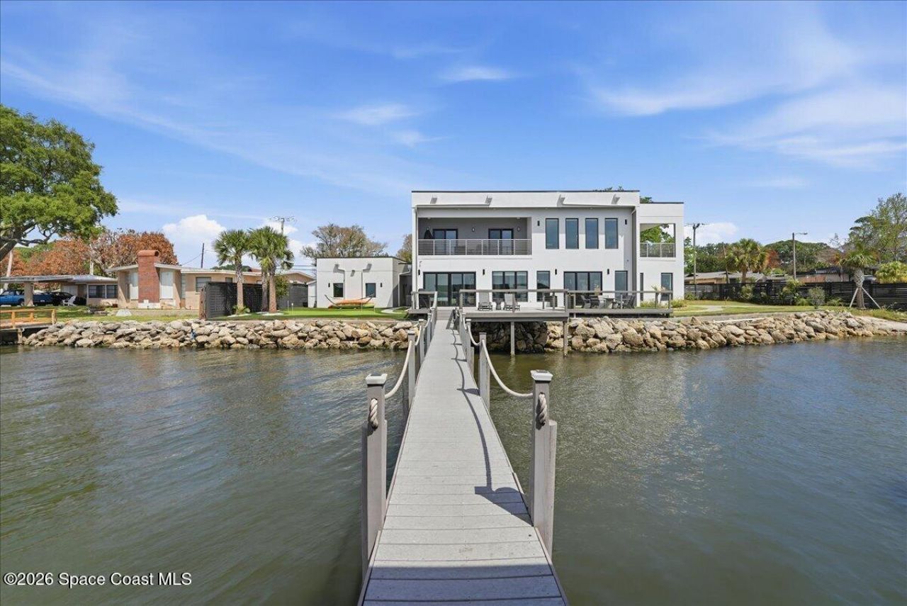 2175 S Tropical Trail, Merritt Island, FL 32952 Photo