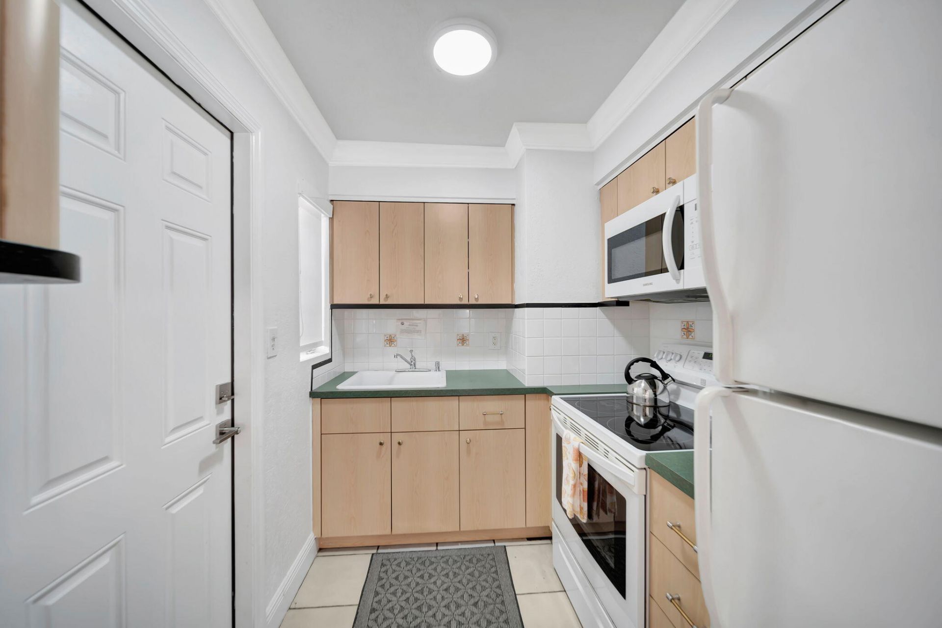 2724 NE 14th Street, Unit 3, Fort Lauderdale, FL 33304 Photo