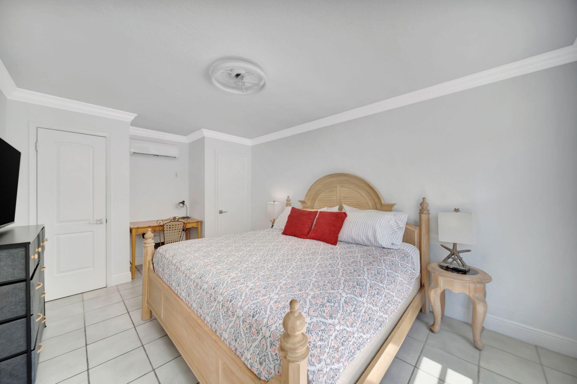 2724 NE 14th Street, Unit 3, Fort Lauderdale, FL 33304 Photo