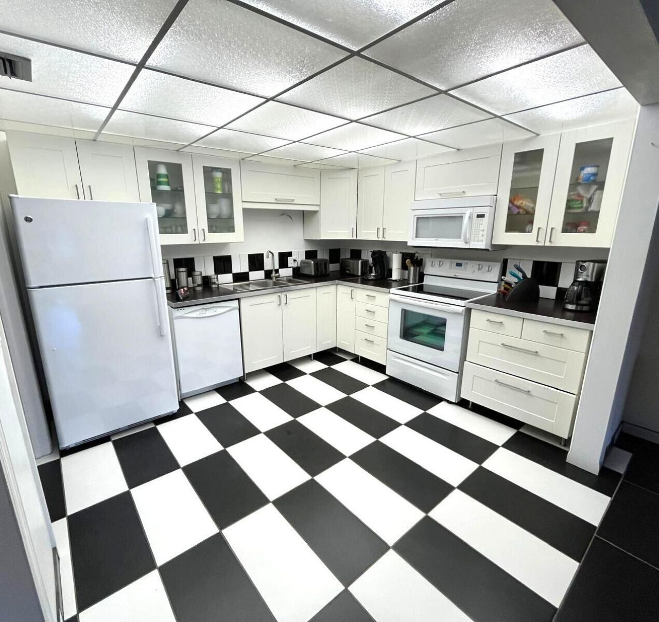 4092 Inverrary Drive, Unit B12, Lauderhill, FL 33319 Photo