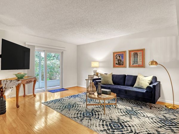 1100 Surf Road, Unit 104, West Palm Beach, FL 33404