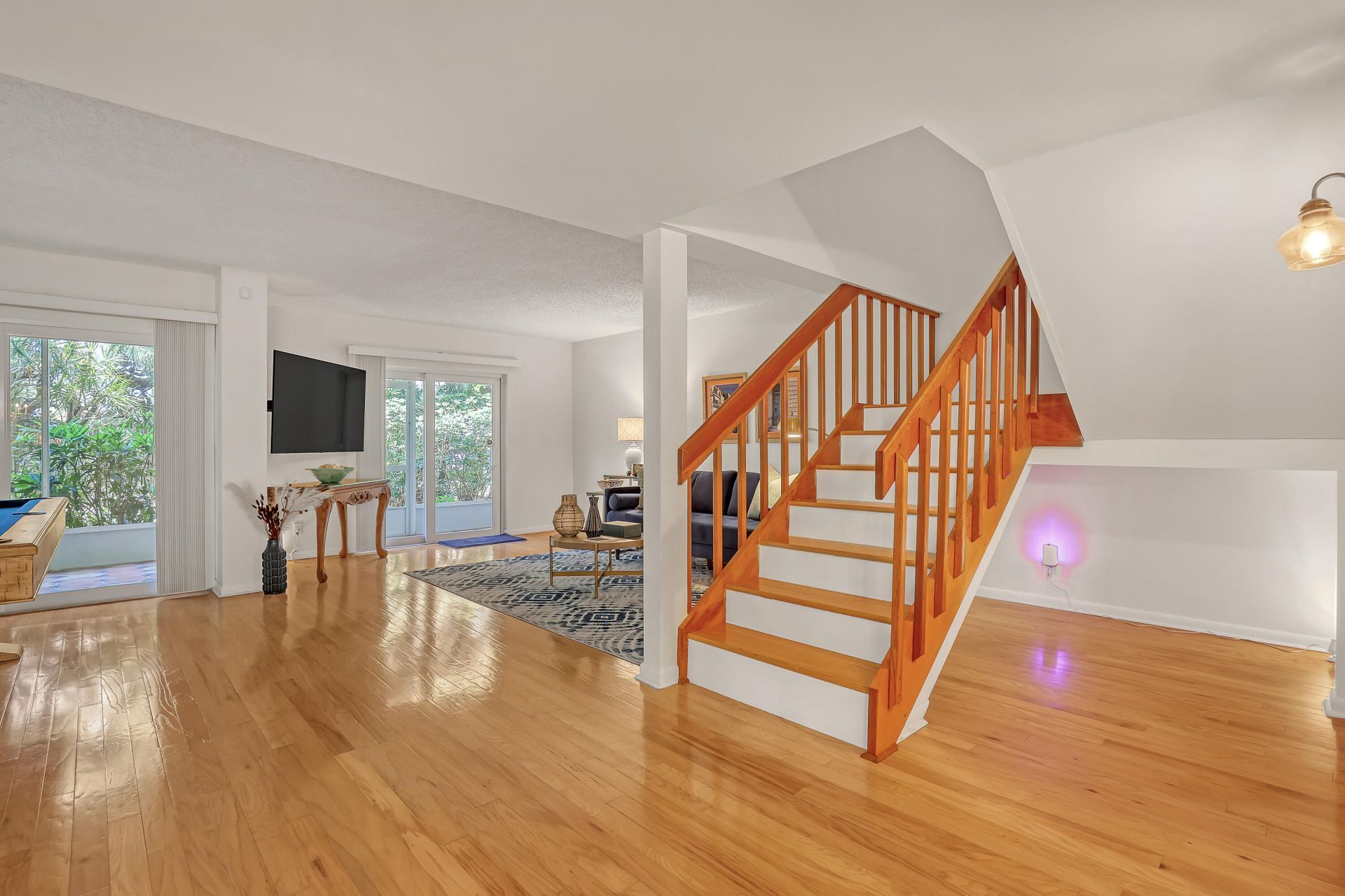 1100 Surf Road, Unit 104, West Palm Beach, FL 33404 Photo