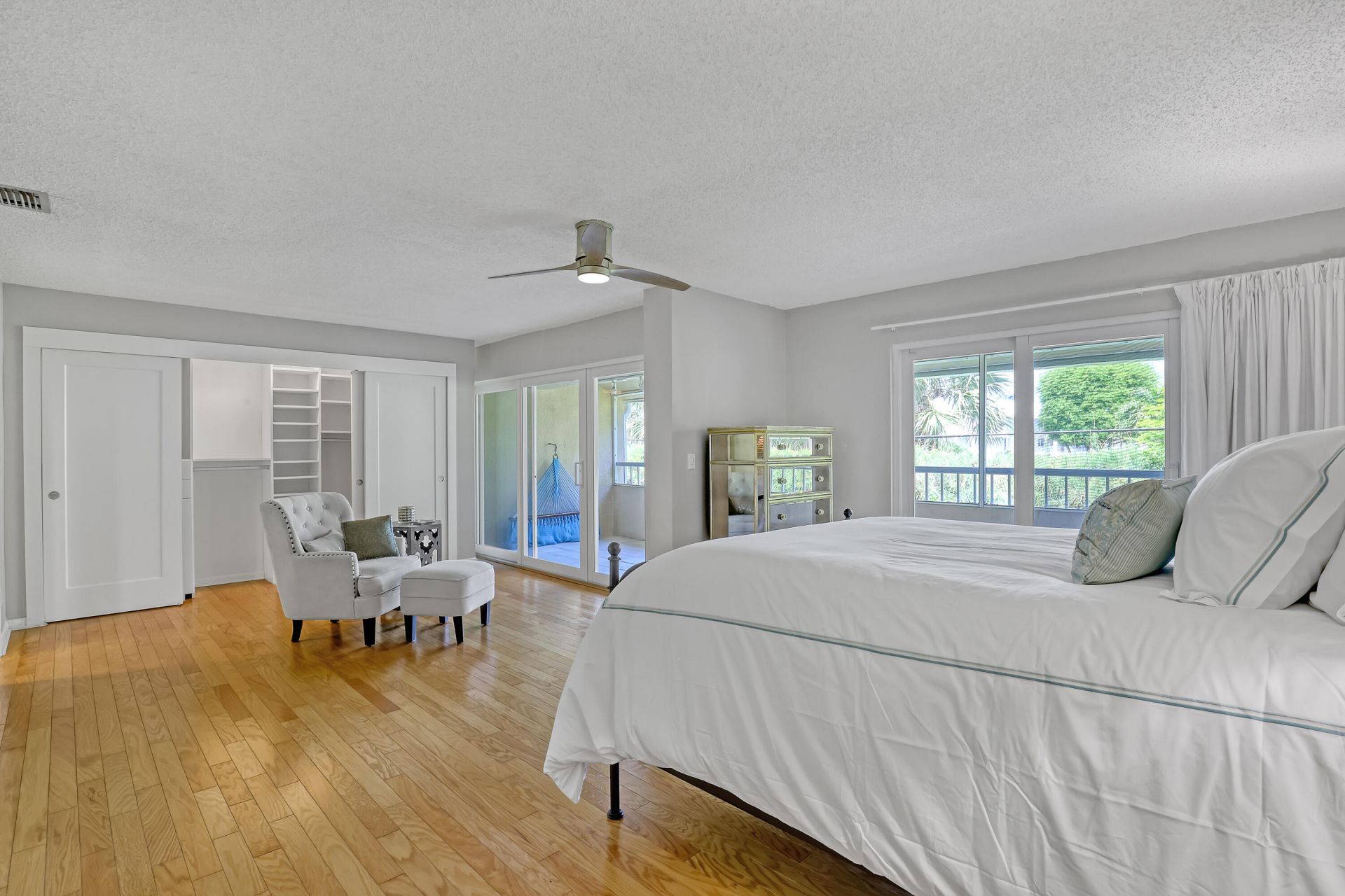 1100 Surf Road, Unit 104, Singer Island, FL 33404 Photo