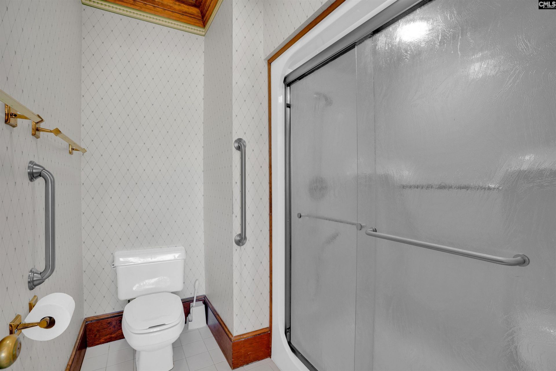 136 Fishers Shore Road  Photo 19