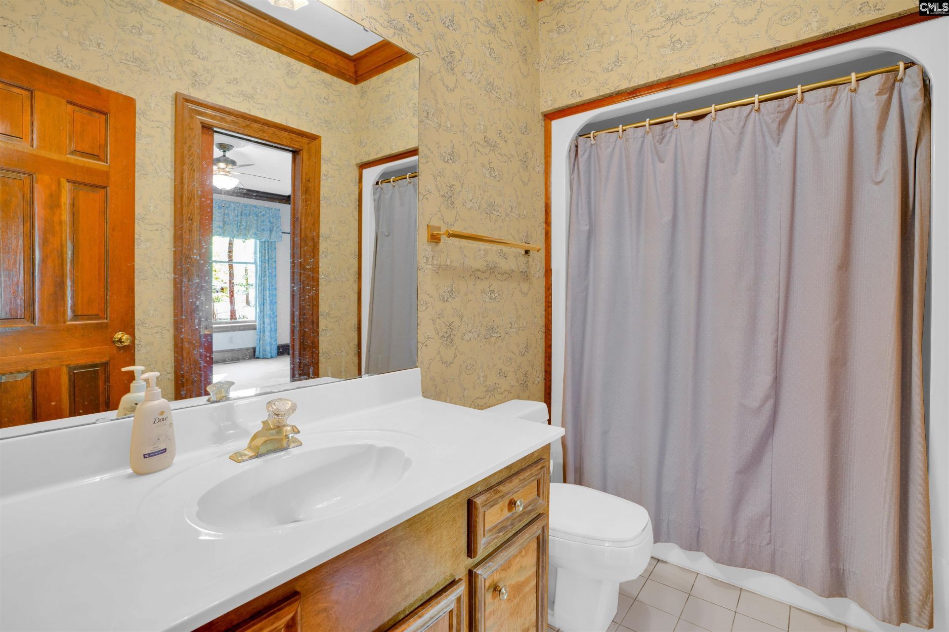 136 Fishers Shore Road  Photo 23